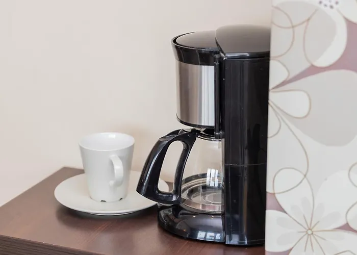 Comfortable With Balcony Located 600 M From The By Rent Like Διαμέρισμα *