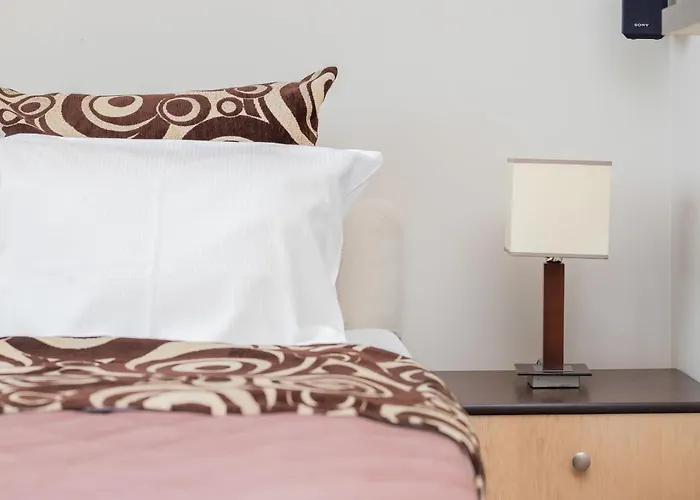 Διαμέρισμα Comfortable With Balcony Located 600 M From The By Rent Like